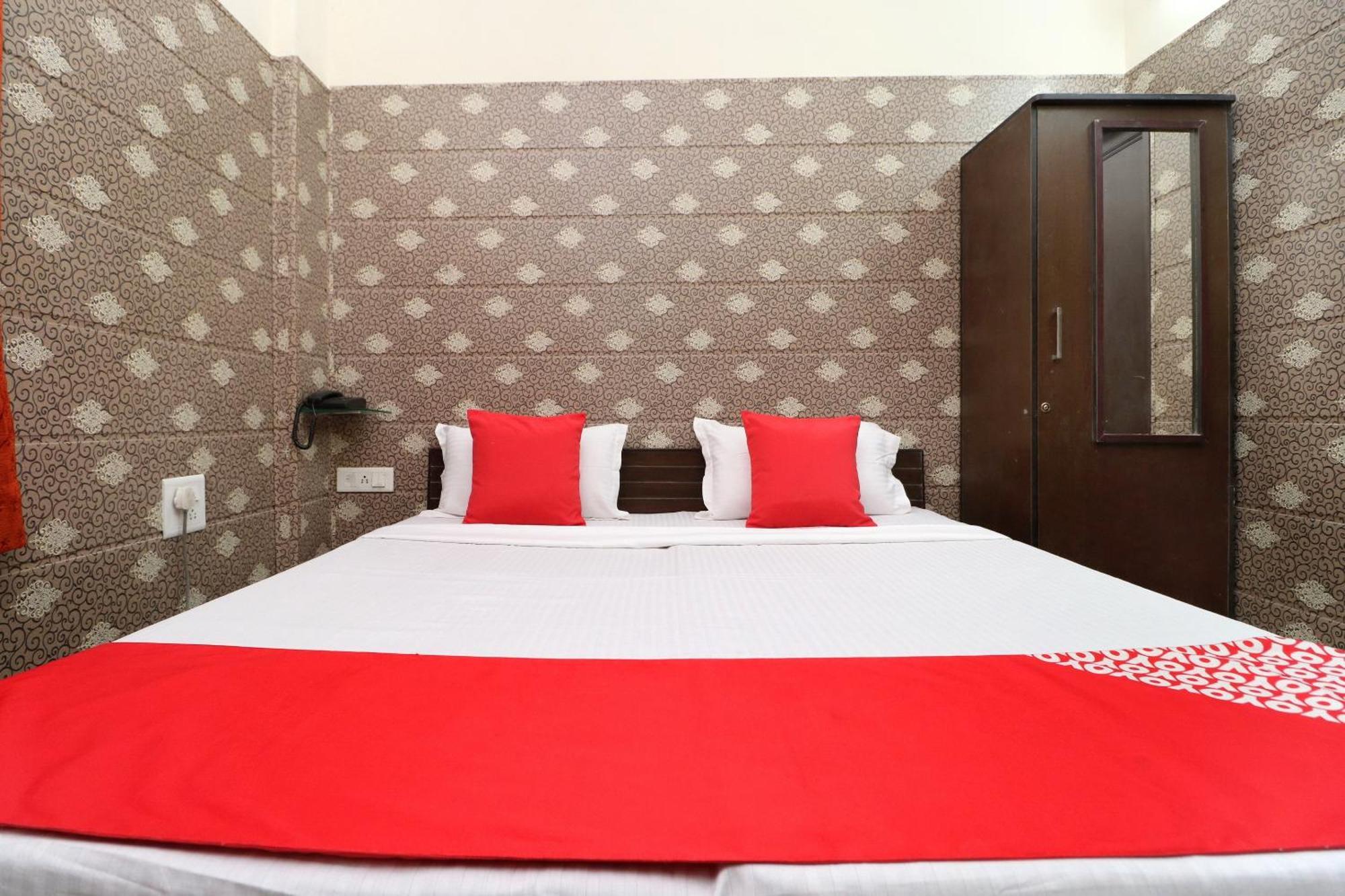 Hotel O Mall Residency Amritsar Extérieur photo