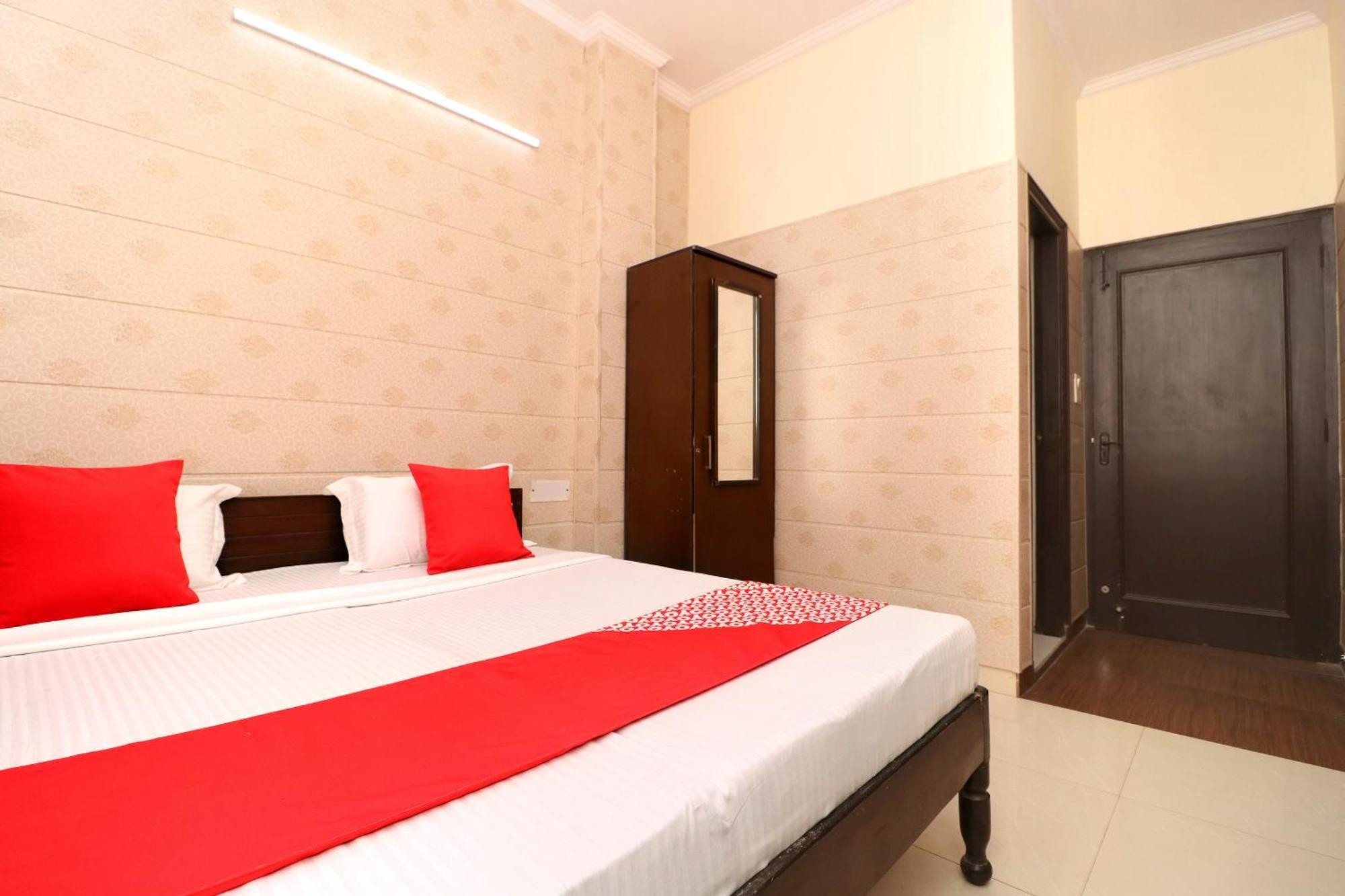 Hotel O Mall Residency Amritsar Extérieur photo